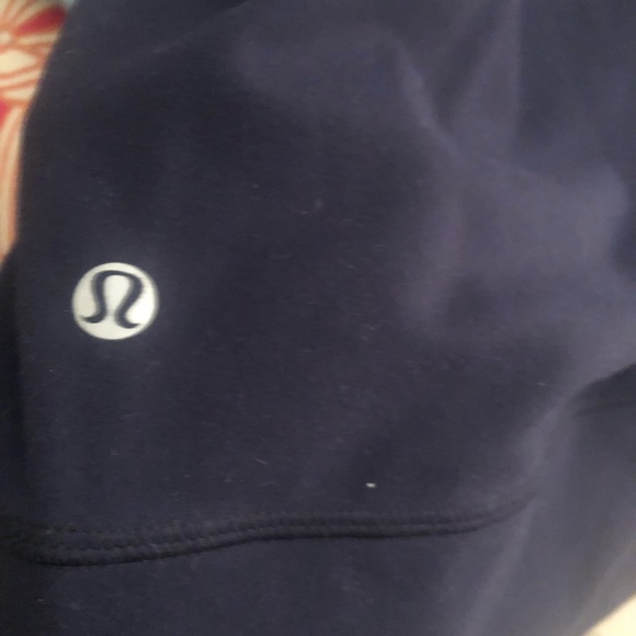 Lululemon jacket - Picture 4 of 6